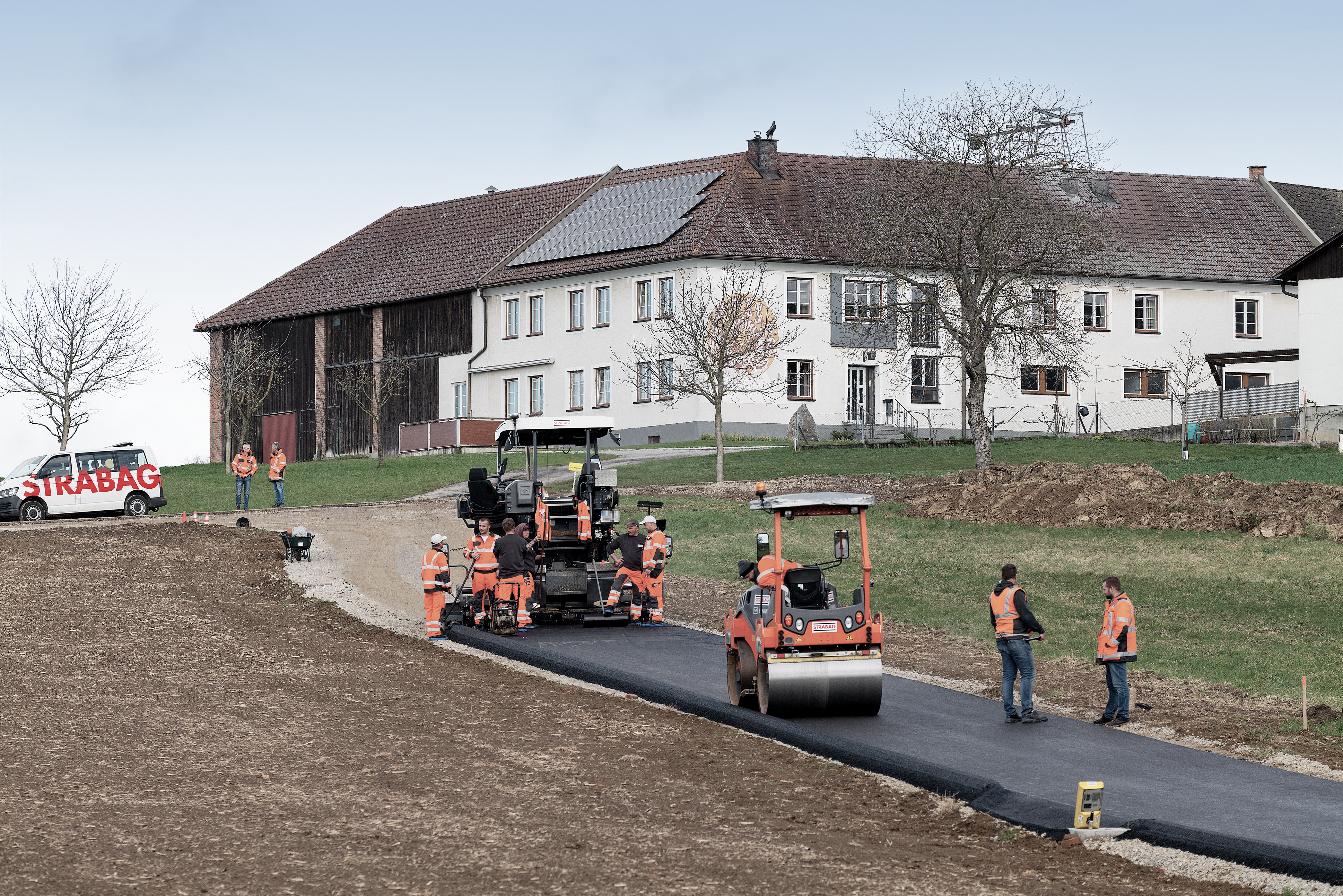 Používa sa asfalt so 70 % podielom recyklátu.