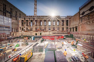 Fotografie budovy Bonatz ve Stuttgartu