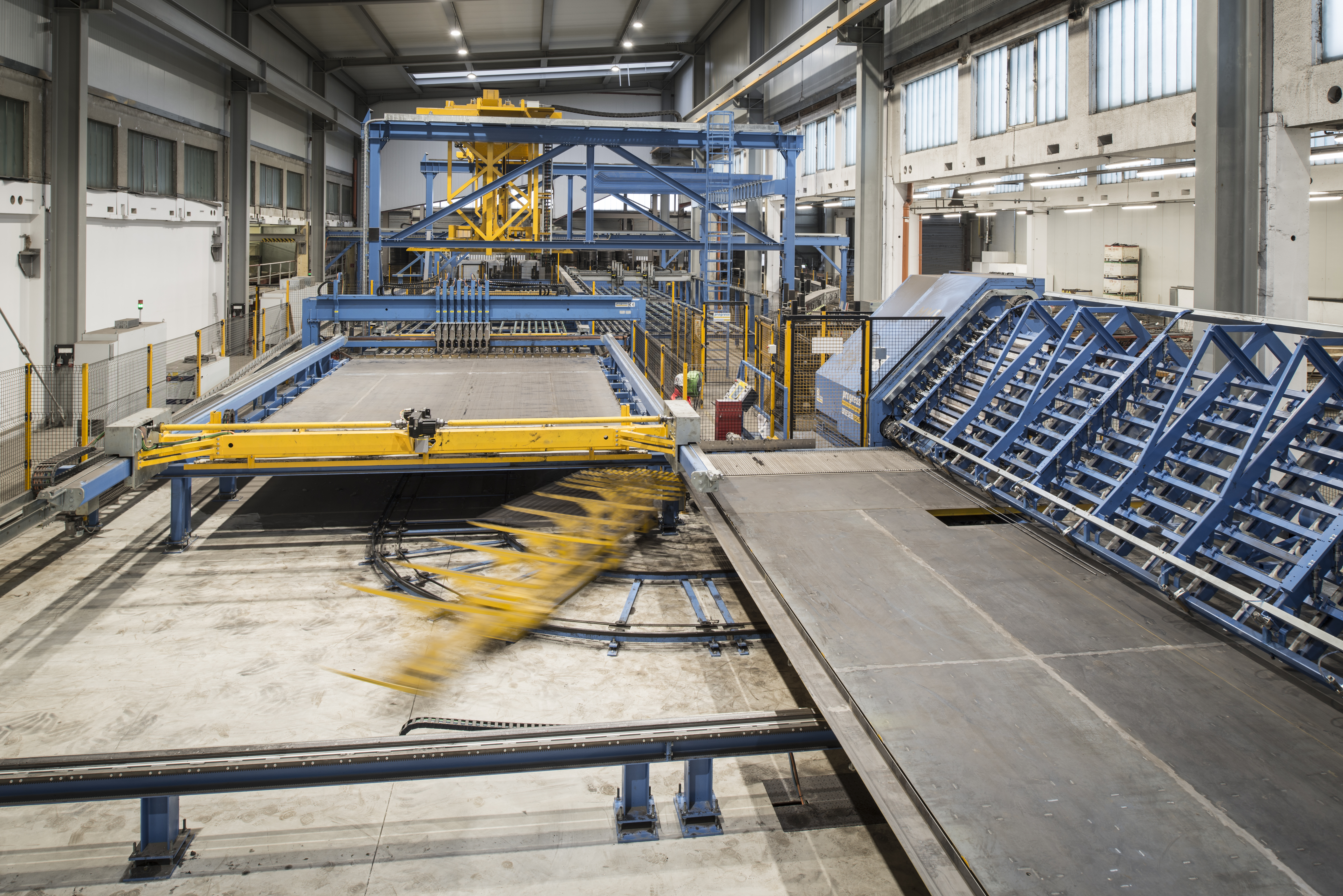 Foto von Mattenschweißanlage bei Mischek Systembau