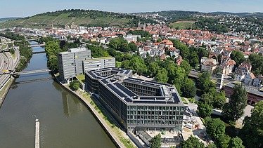 Esslingen district administration office Photo of the new Esslingen district administration office